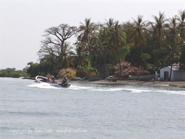 Gambia 05 Ausflug ins Saloum-Delta und zur Insel Ginack,_DSC00872b_B740